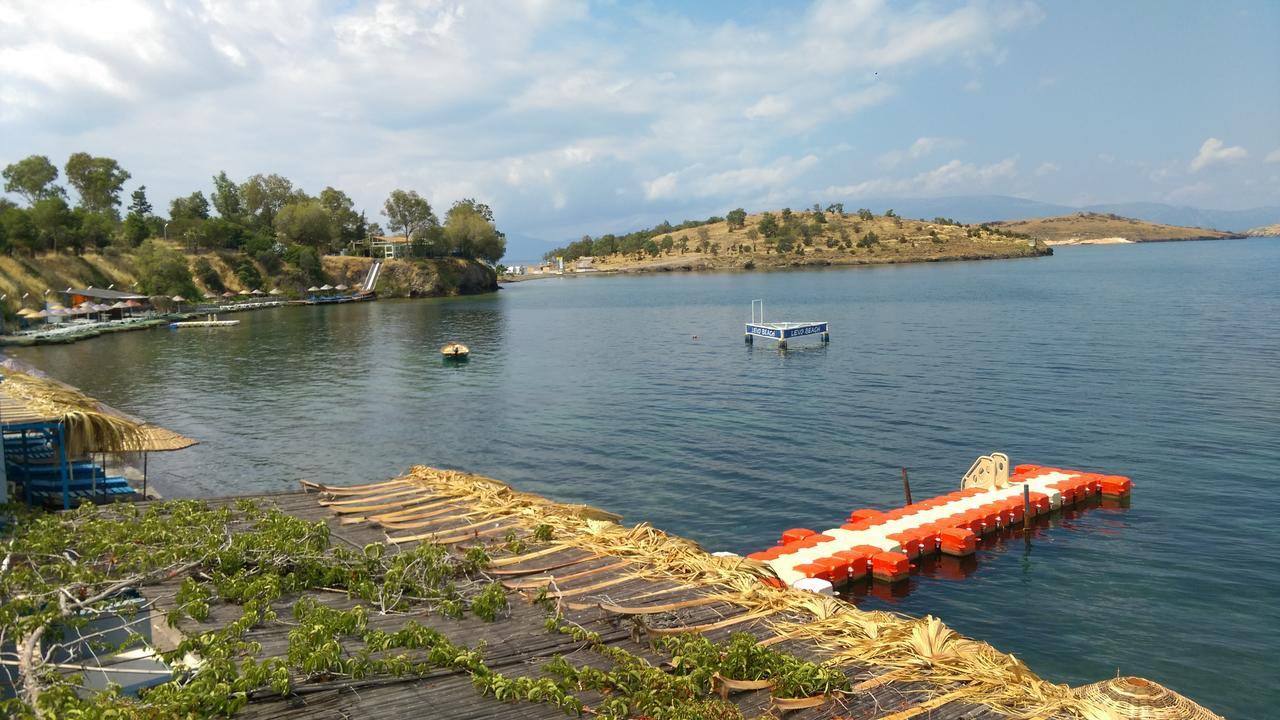 Hotel Leon Foça Extérieur photo